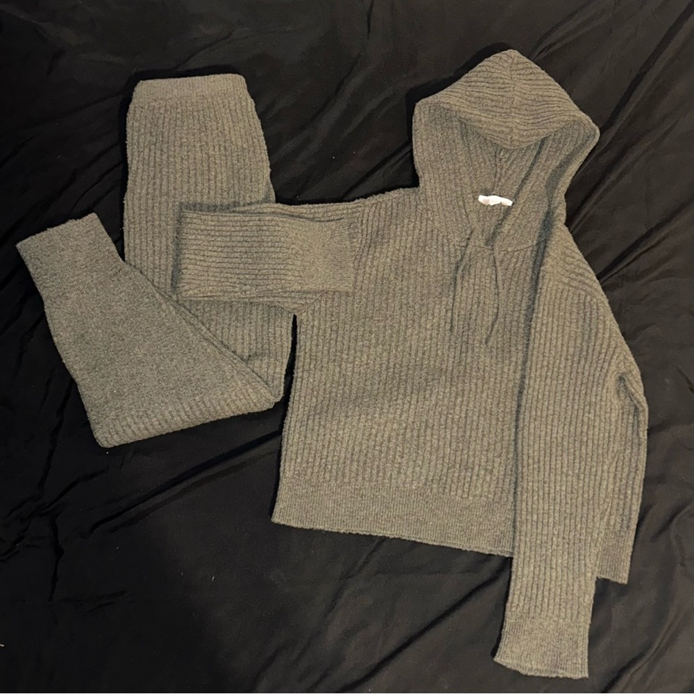 Cozy Green Hooded Sweater Set